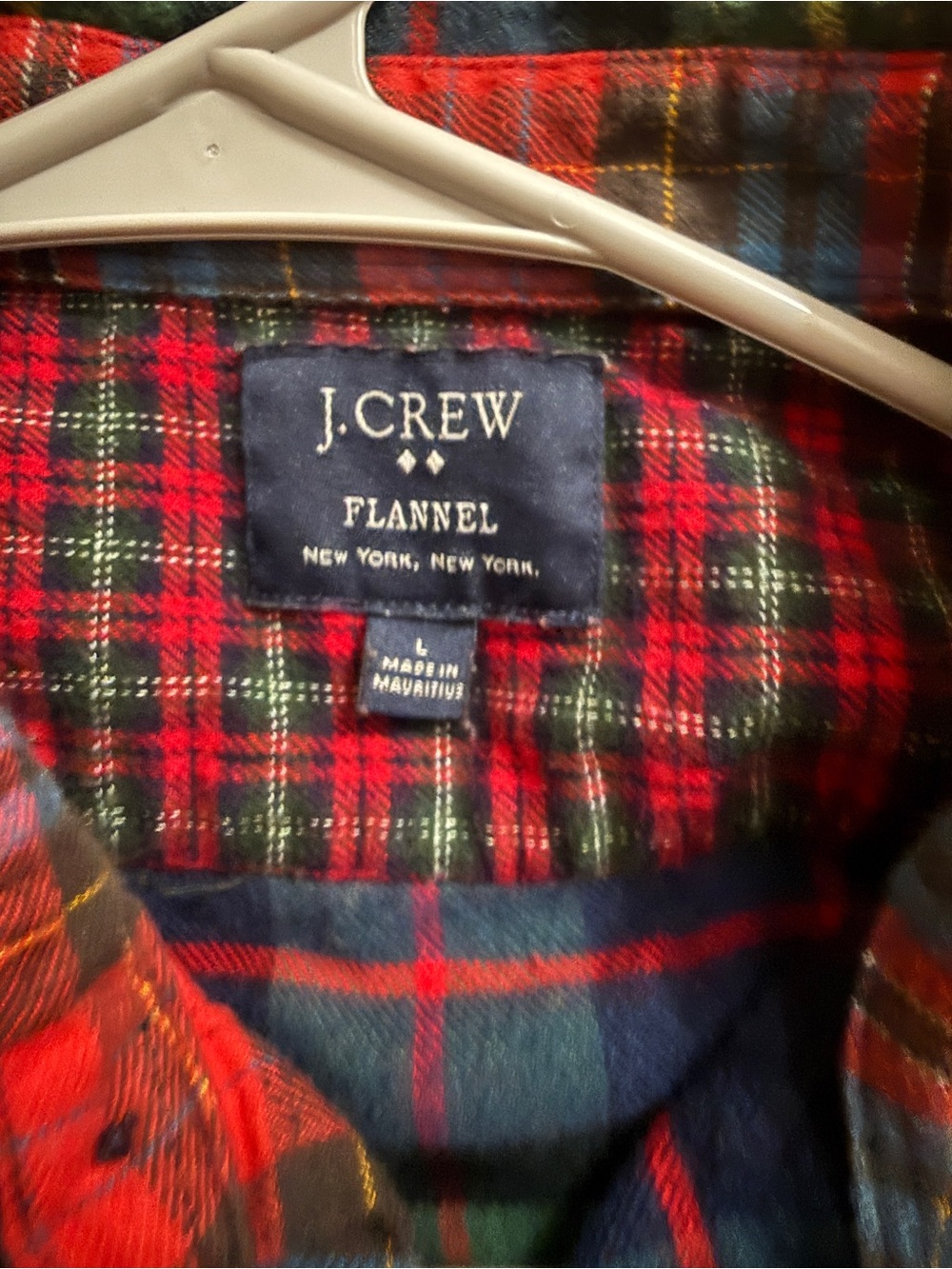 J. Crew Men’s Plaid Button-Down Shirt in Red & Blue Flannel Size Large - Picture 5 of 7